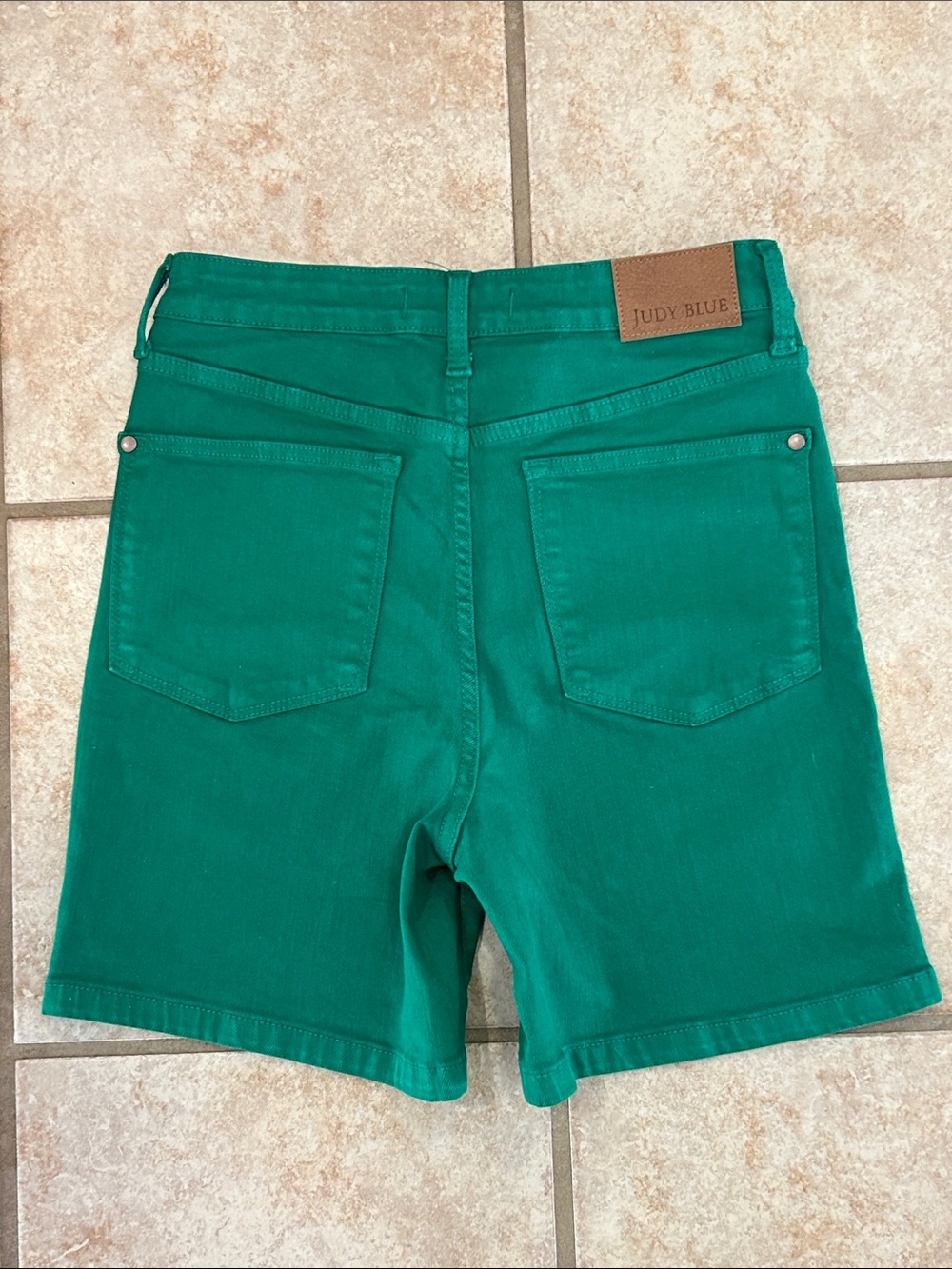 Judy Blue Green High-Rise Jean Shorts - Picture 5 of 6